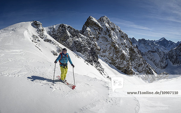 France  Isere  Les Deux Alps  Vallon du Selle  Off-Piste skiing