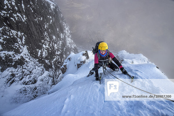 Scotland  Glencoe  Stob Dearg  mountaineering in winter