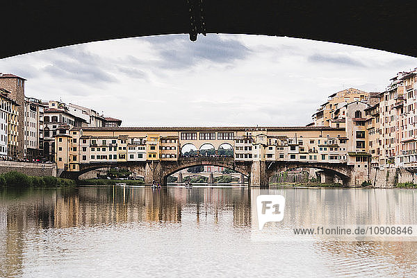 Italy  Tuscany  Florence  Ponte Vecchio