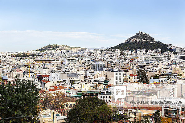 Der Berg Lycabettus und das Stadtbild von Athen; Athen  Griechenland