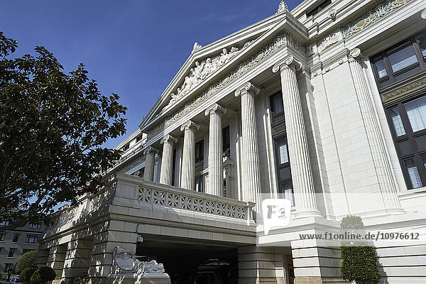 'Ritz Carlton entrance Nob Hill; San Francisco California United States of America'