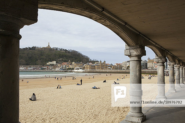 'The beach of Playa de La Concha and the old town and Town Hall; San Sebastian  Spain'