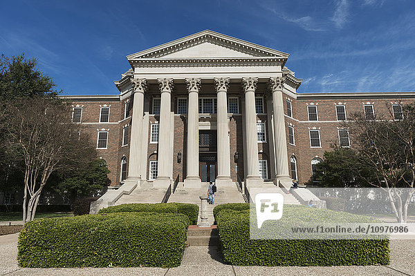 'Building with white columns  Southern Methodist University; Dallas  Texas  United States of America'