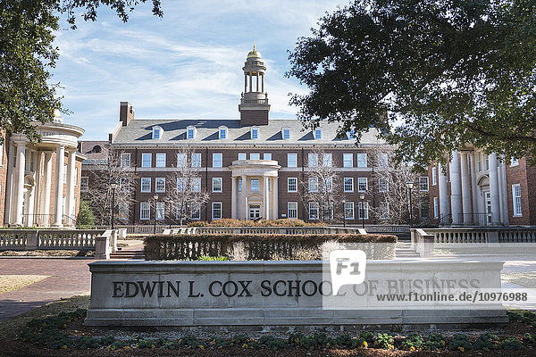 'Edwin L. Cox school of business  Southern Methodist University; Dallas  Texas  United States of America'