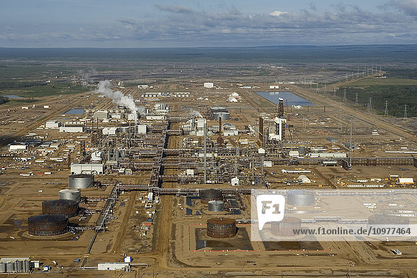 Die Cnrl (Canadian Natural Resources Ltd.) Horizon Oil Sands Upgrader Anlage in der Nähe von Fort Mcmurray  Alberta.