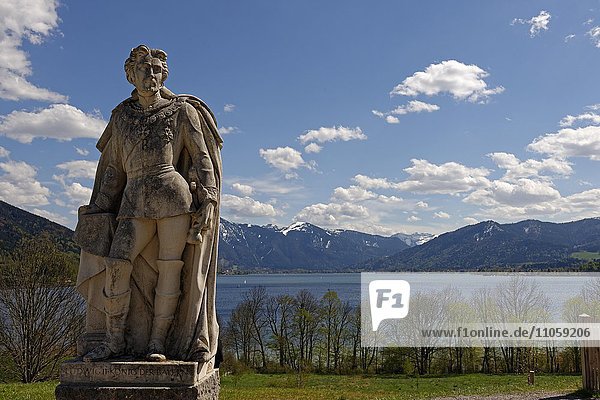 Monument King Ludwig II of Bavaria Gut Kaltenbrunn Tegernsee lake behind Upper Bavaria Bavaria Germany Europe