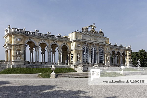 Gloriette  Schlosspark Schönbrunn  Hietzing  Wien  Österreich  Europa