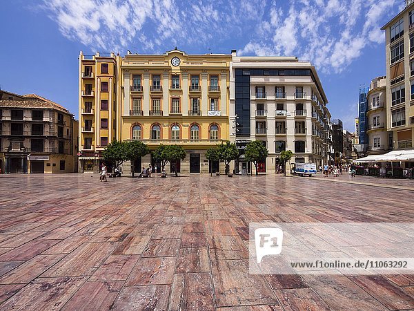 Plaza de la Constitución mit Marmorboden in der Altstadt von Malaga  Costa del Sol  Andalusien  Südspanien  Spanien  Europa