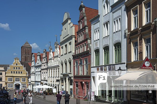 Restored  colorful facades of houses in the pedestrian area  behind St. Nikolai  Wismar  Mecklenburg-Western Pomerania  Germany  Europe