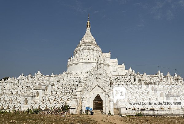 Hsinbyume-Pagode  auch Myatheindaw-Pagode  Mingun  Myanmar  Asien