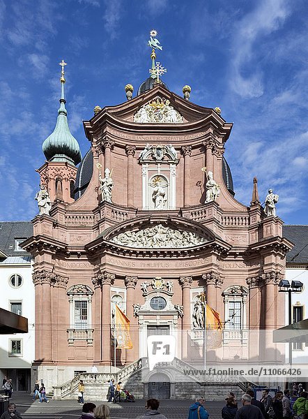 Pfarrkirche Neumünster  Würzburg  Unterfranken  Bayern  Deutschland  Europa