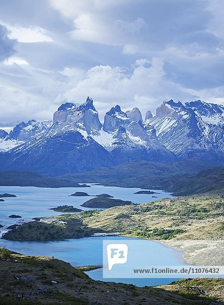 Cordillera del Paine  horns of Torres del Paine  Lake Pehoe  Torres del Paine National Park  Patagonia  Chile  South America