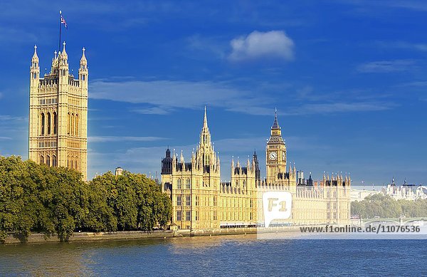 Big Ben  Houses of Parliament und die Themse  London  England  Großbritannien  Europa
