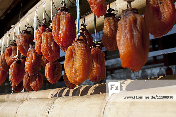 Dried Persimmon Fruits