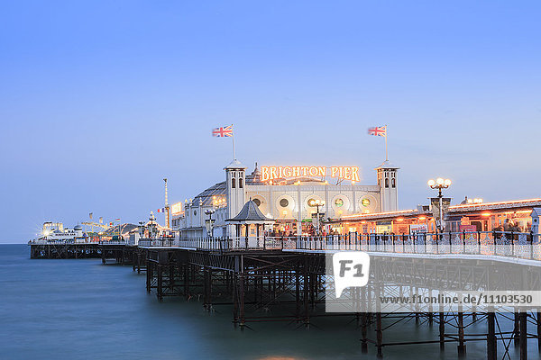 Palace Pier  (Brighton Pier)  Brighton  Sussex  England  Vereinigtes Königreich  Europa