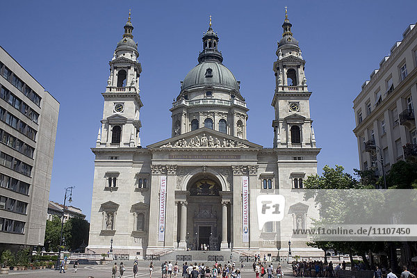 St. Stephans Basilika  die größte Kirche in Budapest  Ungarn  Europa