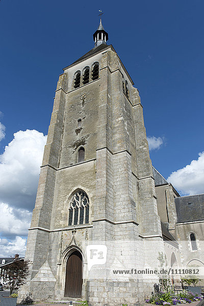 Europa  Frankreich  Region Loiret  Chateauneuf-sur-Loire  Kirche Saint Martial