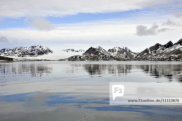 Norwegen  Svalbard-Inseln  Insel Spitzbergen  Landschaft
