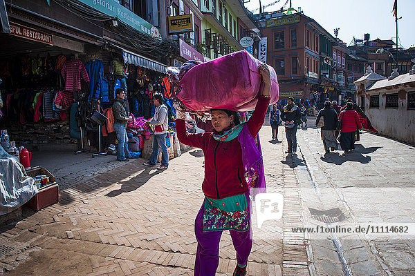 Nepal  Boudhanath  daily life