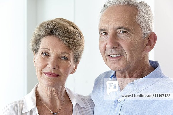 Portrait von glücklichen Senior Paar