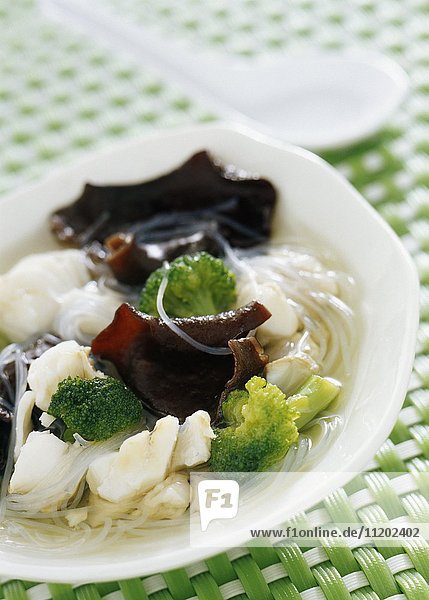 Chinese shiitakes and cod soup
