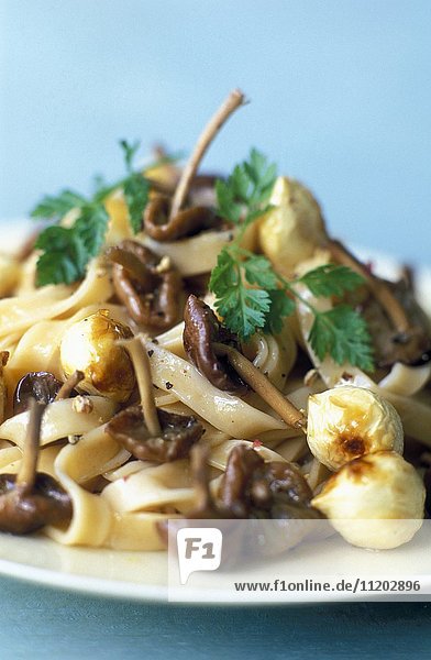Tagliatelles with mousserons and hazelnuts