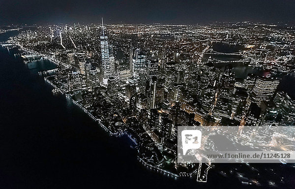 Luftaufnahme vom Hubschrauber des Freedom Tower  Manhattan  New York  USA