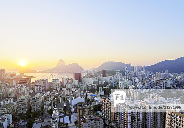 Brazil  City of Rio de Janeiro  View over Botafogo Neighbourhood towards the Sugarloaf Mountain at sunrise.