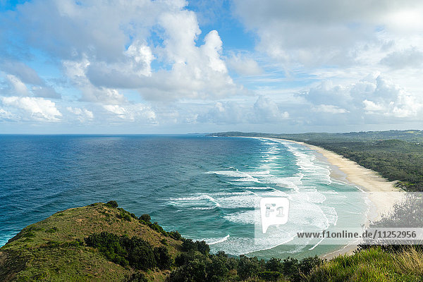 Waves as far as the eye can see along the coast of Byron Bay  New South Wales  Australia  Pacific