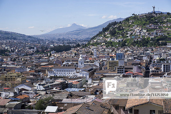 Stadtansicht  Quito  Ecuador  Südamerika