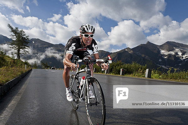 Bicycle  Bike  racing cycle  sport  man  Pass  racing bicycle  Austria  Grossglockner  downhill