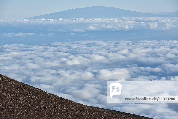 USA  Vereinigte Staaten  Amerika  Hawaii  Maui  Haleakala  National Park  Blick auf Mauna Loa und Big Island