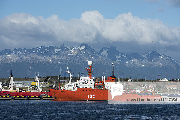 Südamerika  Tierra del Fuego  Argentinien  Ushuaia  Fischereihafen