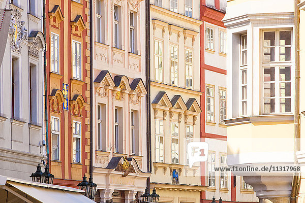 Tschechische Republik  Prag - Schöne Häuser am Altstädter Ring