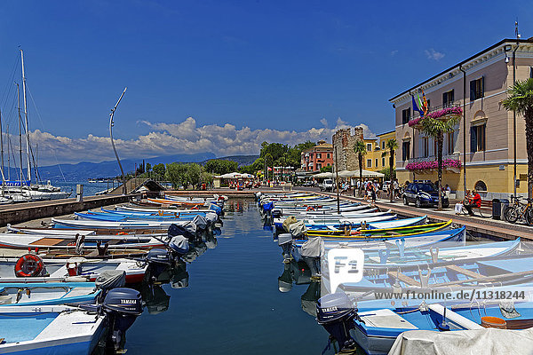 Uferpromenade  Gardasee  See  Hafen  Hafen
