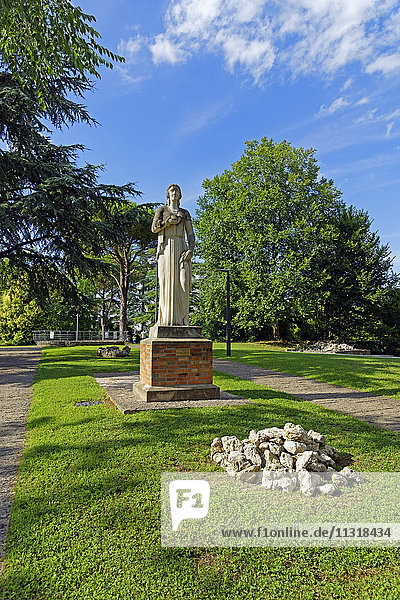 Terme Euganee  Parco Montirone  Statua di Igea - Dea della salute  1942  sculptor  Paolo Boldrin