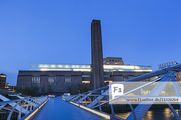 England  London  Bankside  Millennium Bridge and Tate Modern