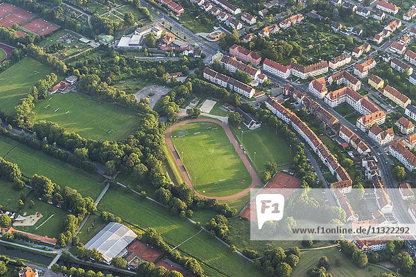 Deutschland  Hildesheim  Luftaufnahme des Sportplatzes