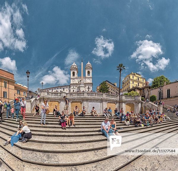 Trinita dei Monti und Spanische Treppe in Rom