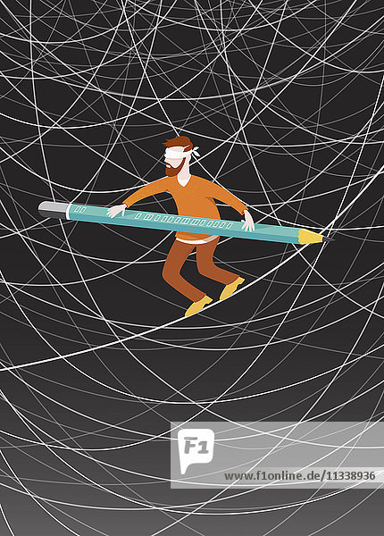 Mann mit Augenbinde balanciert auf einem Drahtseil mit einem Bleistift zwischen verworrenen Linien