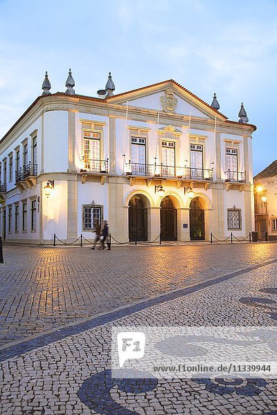 Rathaus von Faro  Faro  Ostalgarve  Algarve  Portugal  Europa