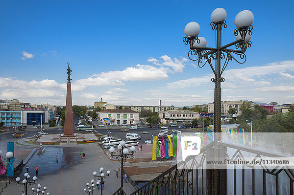 Eingang des Unabhängigkeitsparks  Shymkent  Region Süd  Kasachstan  Zentralasien  Asien