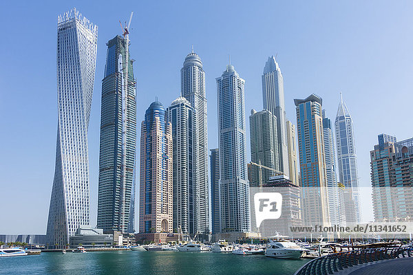 Wolkenkratzer  Dubai Marina  Dubai  Vereinigte Arabische Emirate  Naher Osten