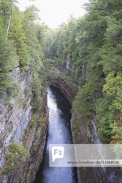 USA  New York  Wilmington  Ausable river flowing in canyon