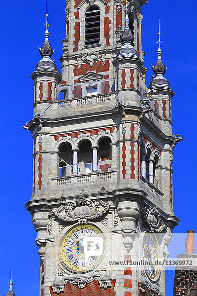 Frankreich  Nordostfrankreich  Lille  Glockenturm der Industrie- und Handelskammer  neo-flämischer Stil