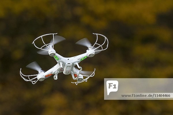 Quadcopter  Drohne mit Kamera