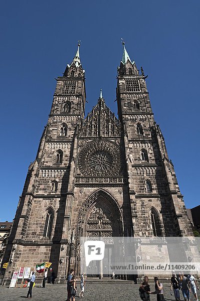 St. Lorenz  gotische Kirche  1477  Nürnberg  Mittelfranken  Bayern  Deutschland  Europa