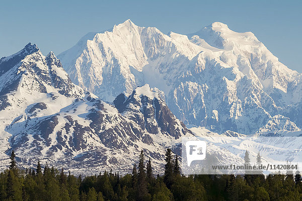 'Snow covered mountains of the Alaska Range  photographed from Denali Viewpoint South overlook area  Parks Highway; Alaska  United States of America'