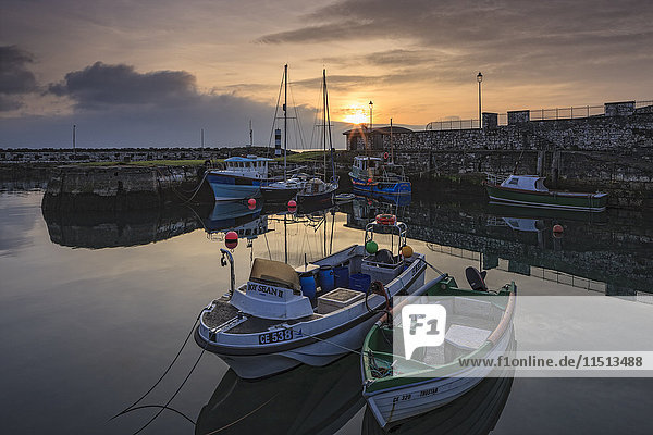 Carnlough Harbour  Grafschaft Antrim  Ulster  Nordirland  Vereinigtes Königreich  Europa
