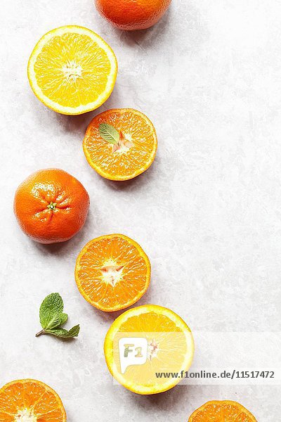 Orangen,  Clementinen und Minze
